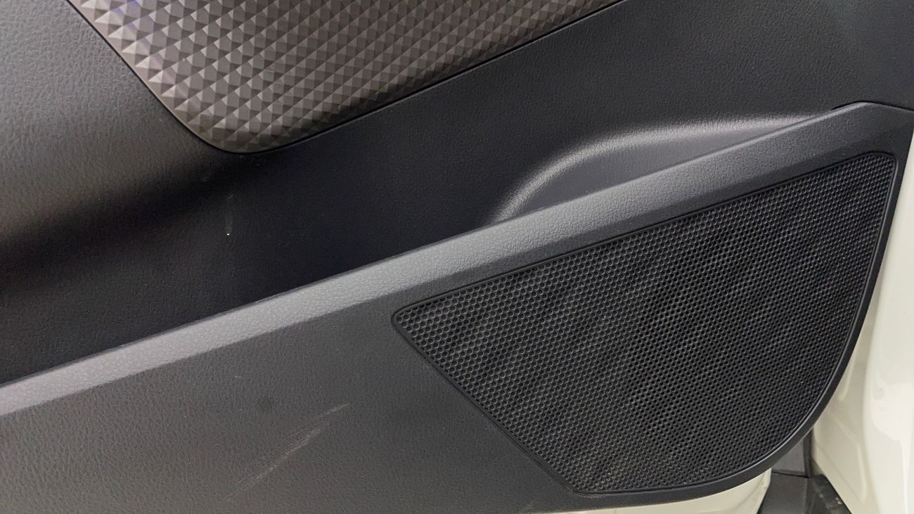 تويوتا CHR VX 1.8 | بدون دفعة مقدمة | اختبار القيادة في المنزل