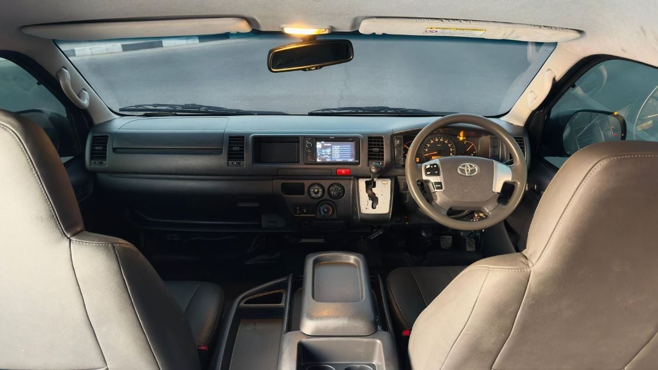 Toyota Hiace POWER SLIDING DOOR | 14-SEATER | 3.0L DIESEL ENGINE | 2WD | AUTOMATIC TRANSMISSION | RHD