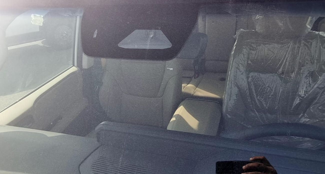 تويوتا برادو TOYOTA PRADO 2.4L PETROL WITH RADAR MY 2025