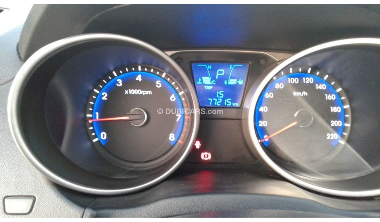 Hyundai Tucson HYUNDAI TUCSON 2015 BLACK NO PIANT NO ACCIDENT KHALIGE FULL OPTION NUMBER 1