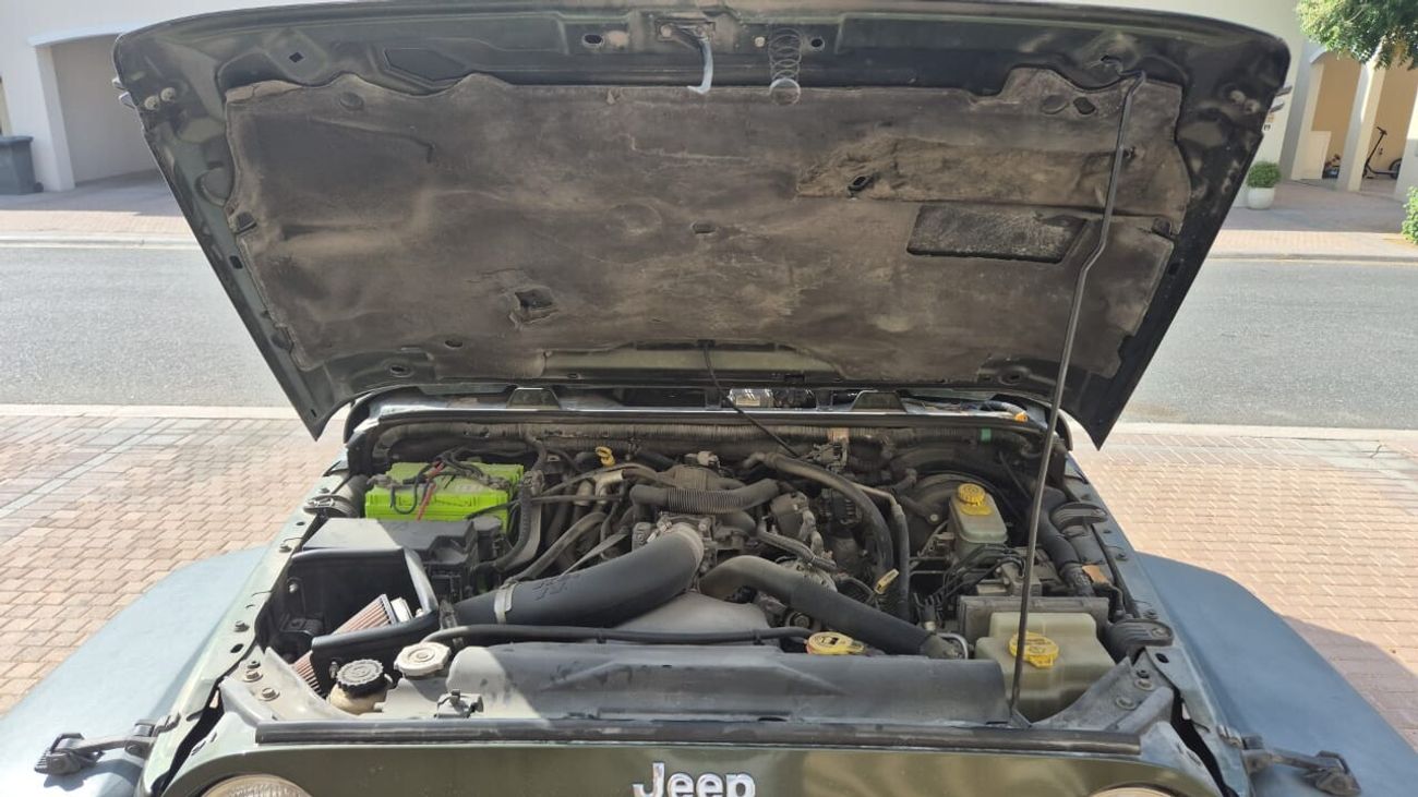 Jeep Wrangler Sport S 3.6L A/T