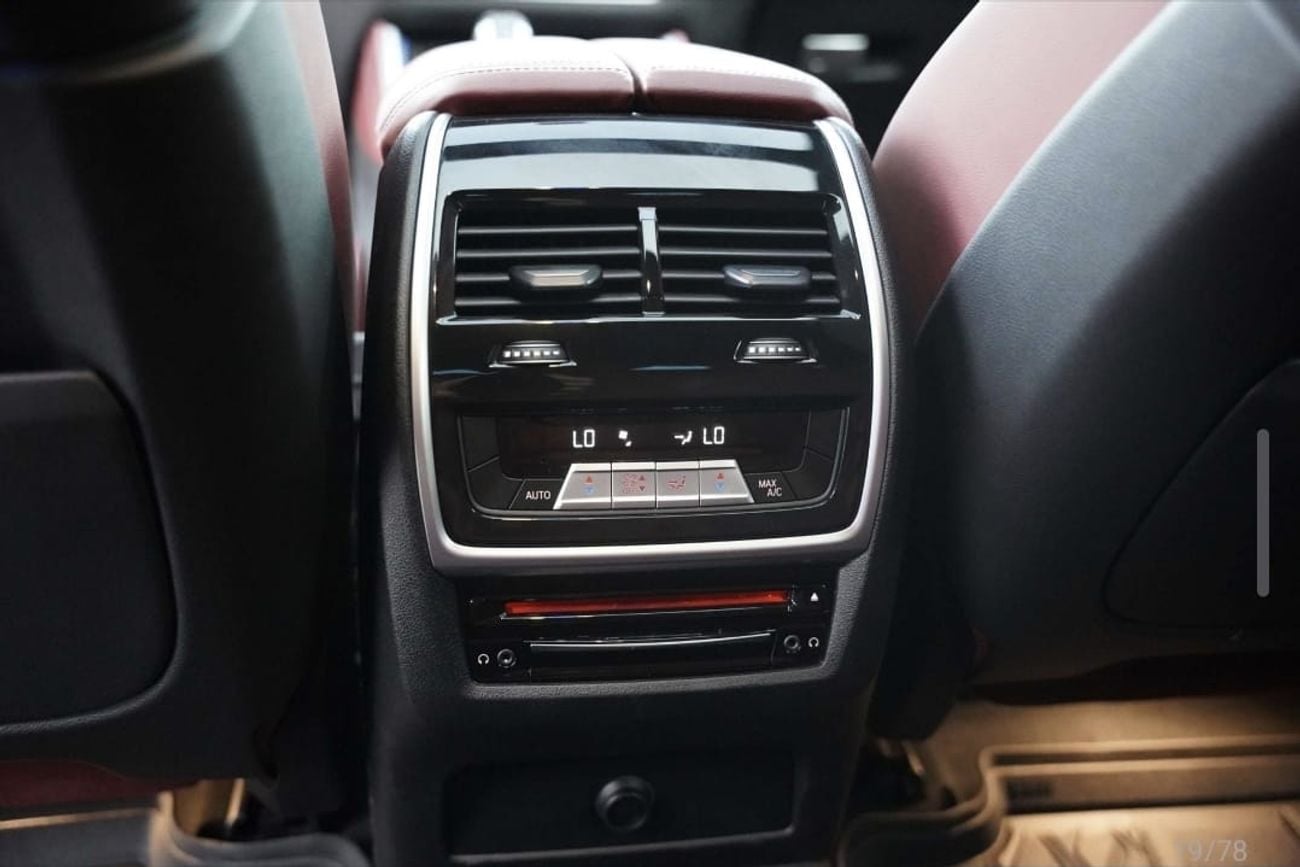 بي أم دبليو X6 M 50i بي إم دبليو X6 M50 i سبورت جي سي سي 2022