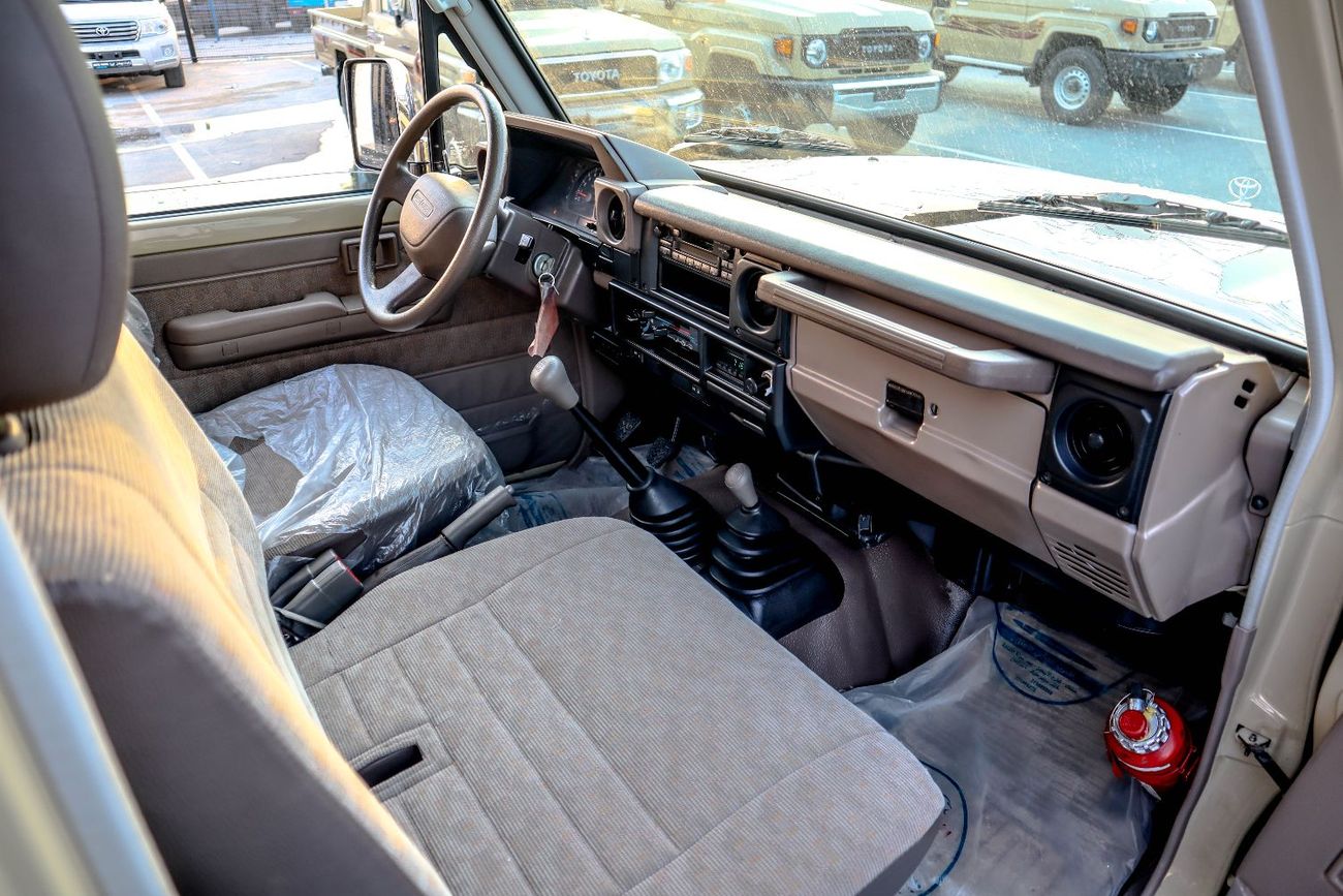 تويوتا لاند كروزر بيك آب PICKUP DLX 4.5L