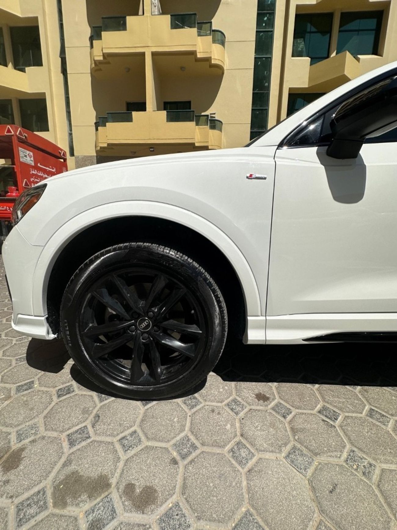 أودي Q3 Sportback 40 TFSI S Line 2.0L FWD