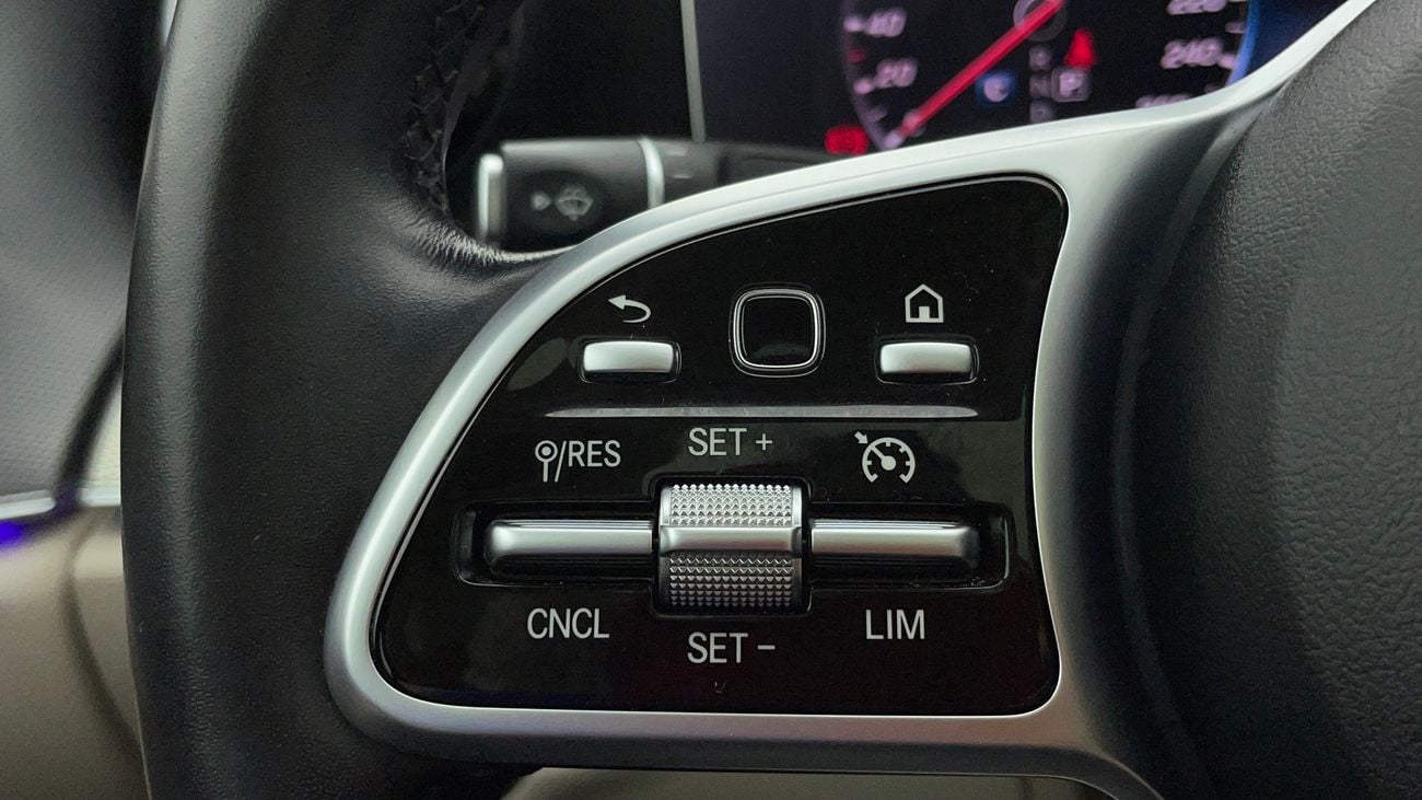 Mercedes-Benz E200 PREMIUM 2 | Zero Down Payment | Free Home Test Drive