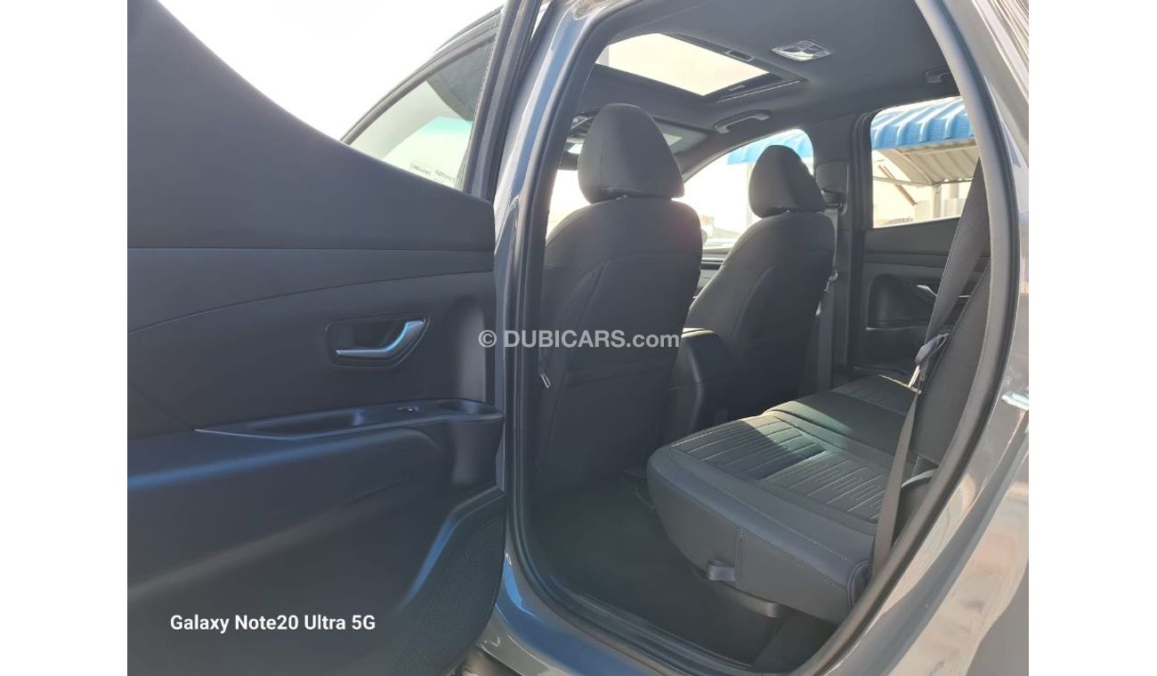 Hyundai Santa Cruz Car is very good and clean 4WD 2.5 turbo