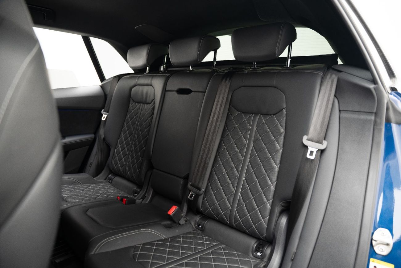 أودي SQ8 4.0 TFSI quattro (507 HP)