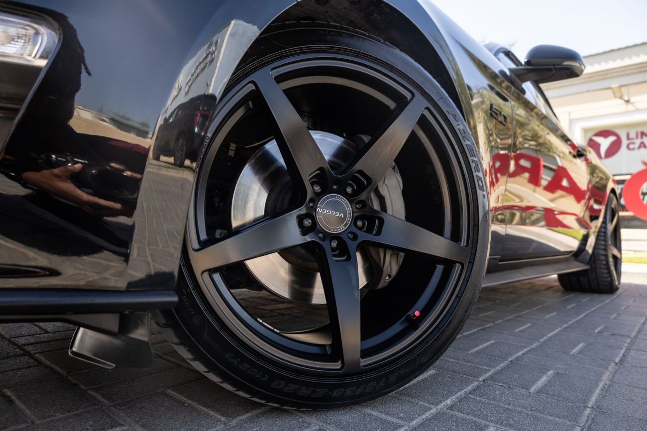 Ford Mustang GT Premium 5.0L V8