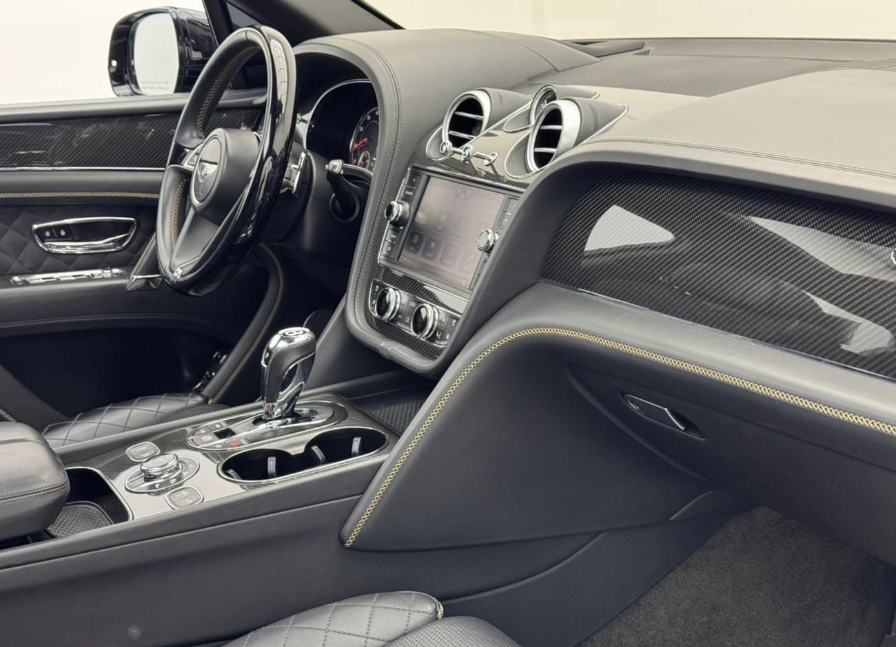 Bentley Bentayga 2020 Bentley Bentayga Signature, Warranty, Full Service History, GCC