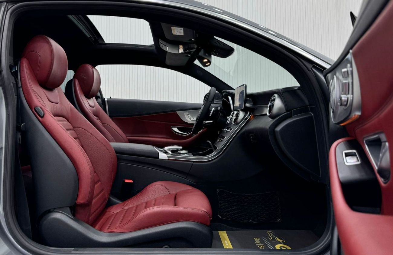 مرسيدس بنز C 300 كوبيه 2017 Mercedes Benz C300 AMG Coupe, Warranty, Full Mercedes Service History, Excellent Condition, GCC