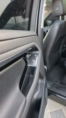 لاند روفر رانج روفر إيفوك P200 R-Dynamic HSE 2.0L