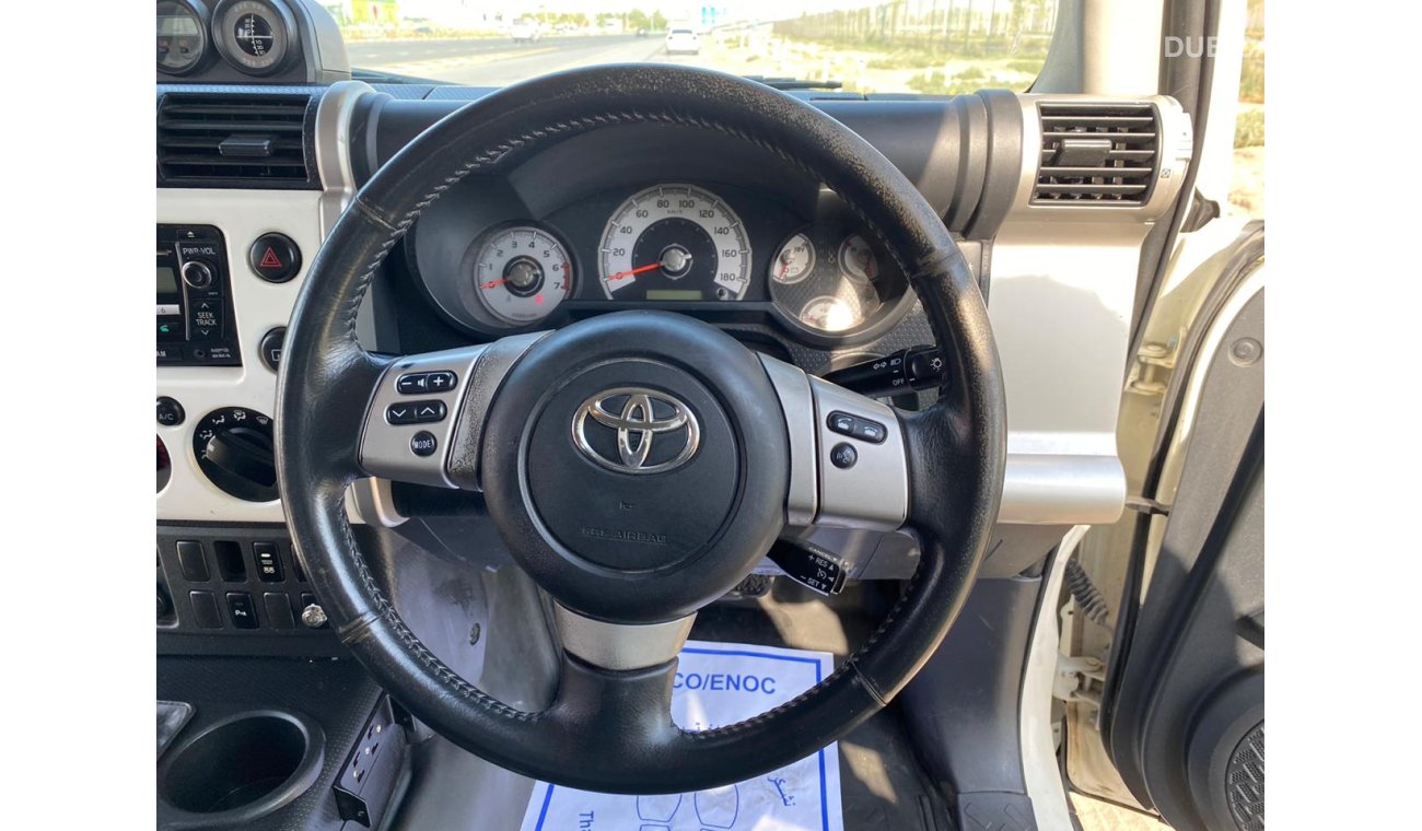 Toyota FJ Cruiser PETROL AUTOMATIC GEAR 4.0L RIGHT HAND DRIVE