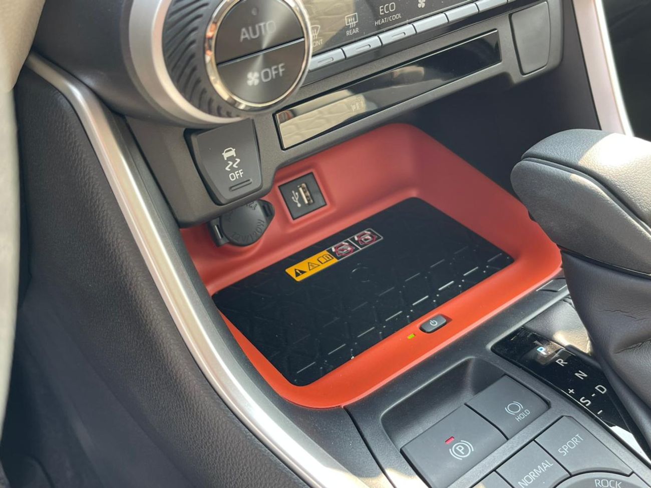 Toyota RAV4 2.5L Adventure 2.5 adventure Petrol 2025 Saudi Full