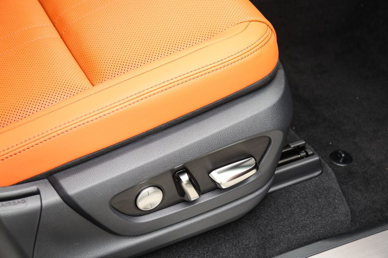 لكزس LX 600 VIP 3.5L LX600 VIP 2025 | BLACK- FLAIR | BEST EXPORT PRICE