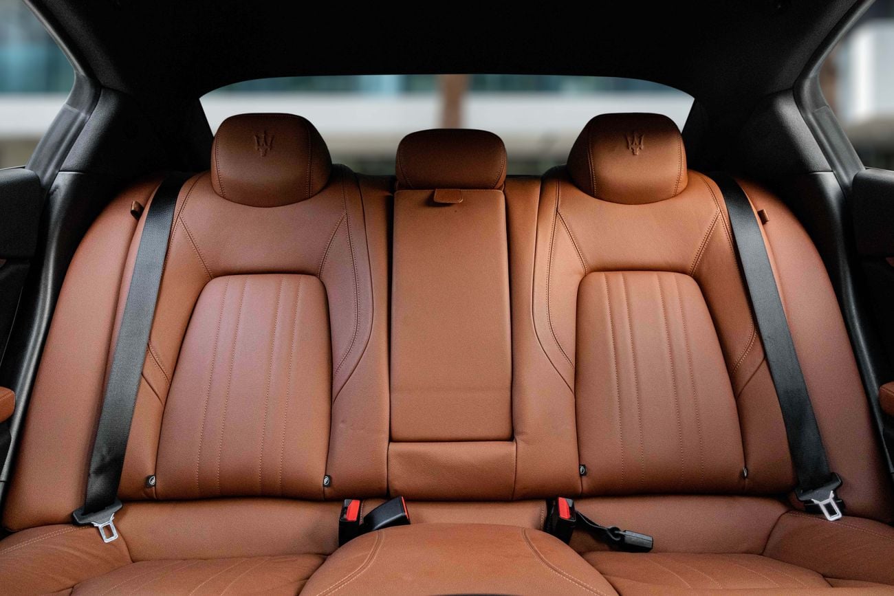 مازيراتي جيبلي Ghibli GT | 2,350 P.M | 0% Downpayment | Excellent Condition! | Ramadan Offer!