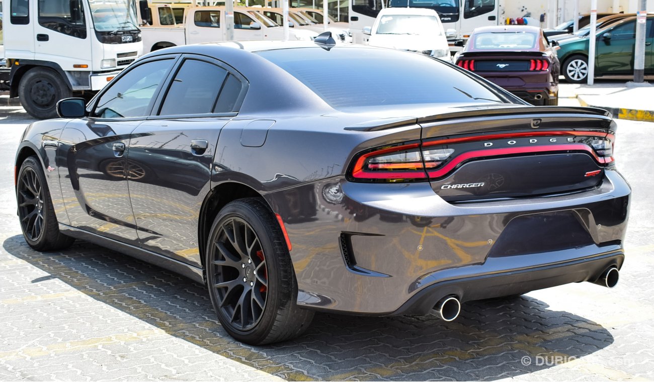 Dodge Charger R/T 5.7L With SRT kit