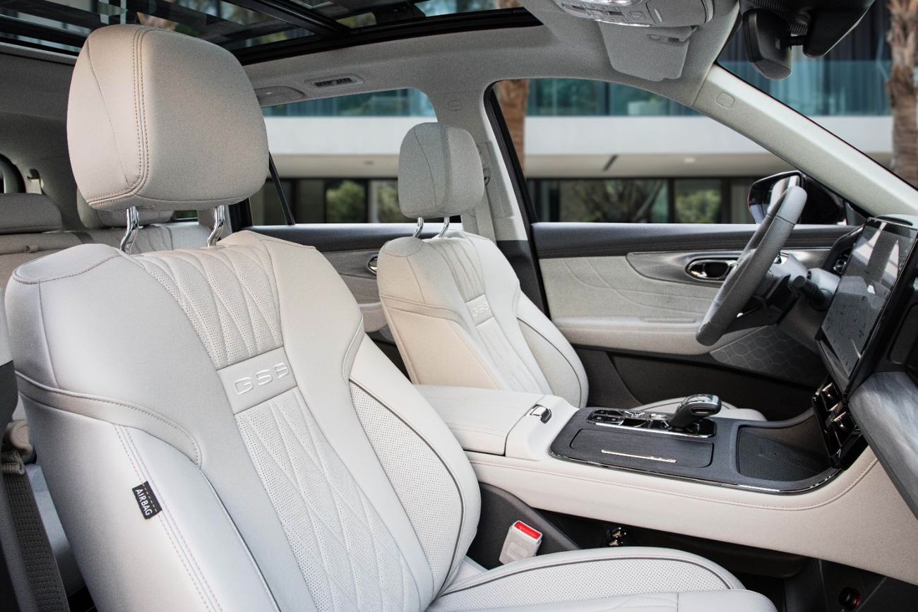 GAC GS8 GS8 Desert Raider | 3,134 P.M | 0% Downpayment | Agency Warranty!