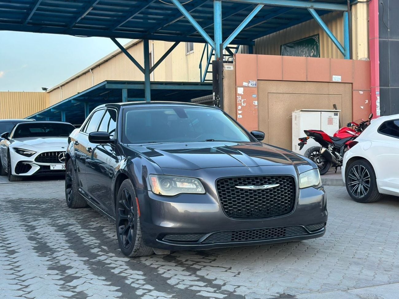 Chrysler 300 SRT8 S 3.6L 019 Chrysler 300 Touring – V6 – American Specs | Excellent Condition