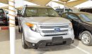 Ford Explorer XLT 4WD