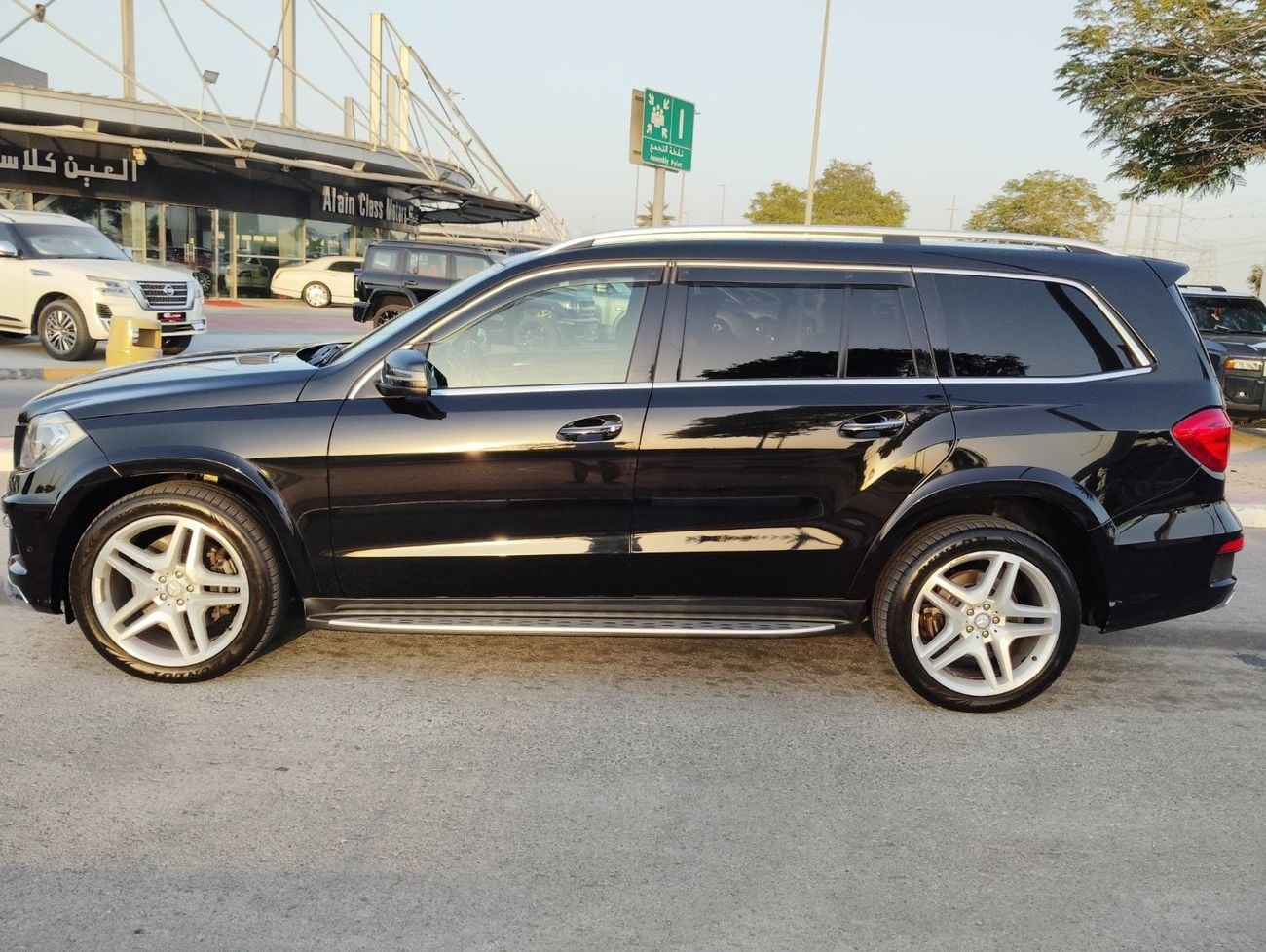 Mercedes Benz GL550 
