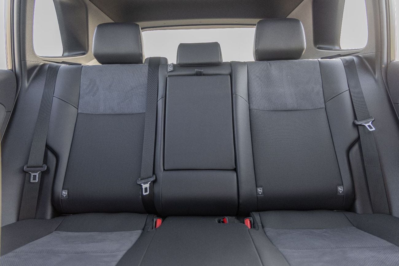 تويوتا راف ٤ Toyota RAV4 XSE | Hybrid | GCC Specs | AWD | 2.5L | White | EXPORT
