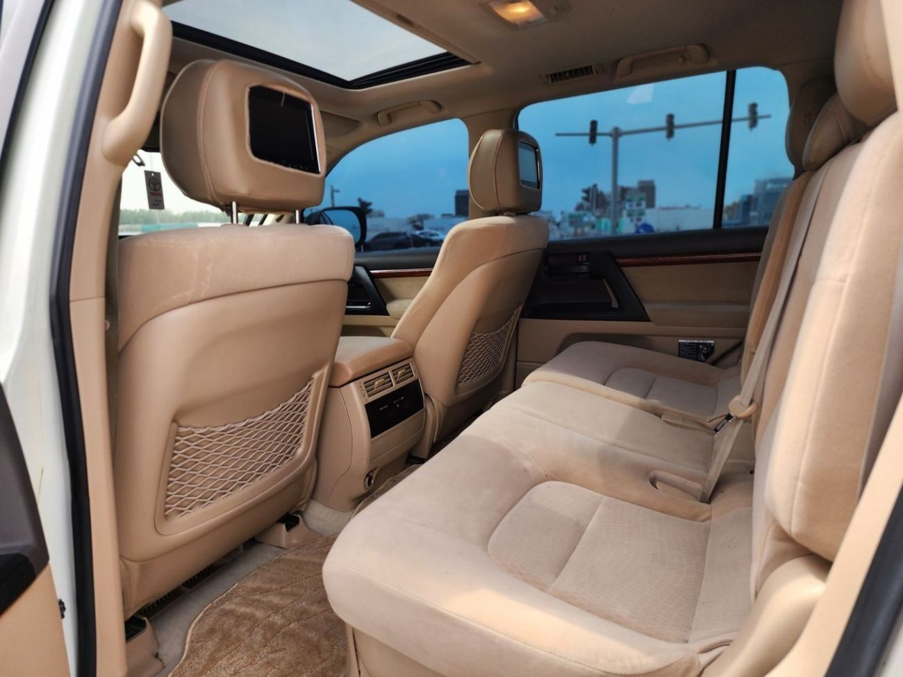 Toyota Land Cruiser GXR 4.6L