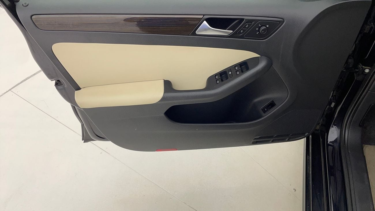 Volkswagen Jetta COMFORTLINE 2.5 | Zero Down Payment | Free Home Test Drive