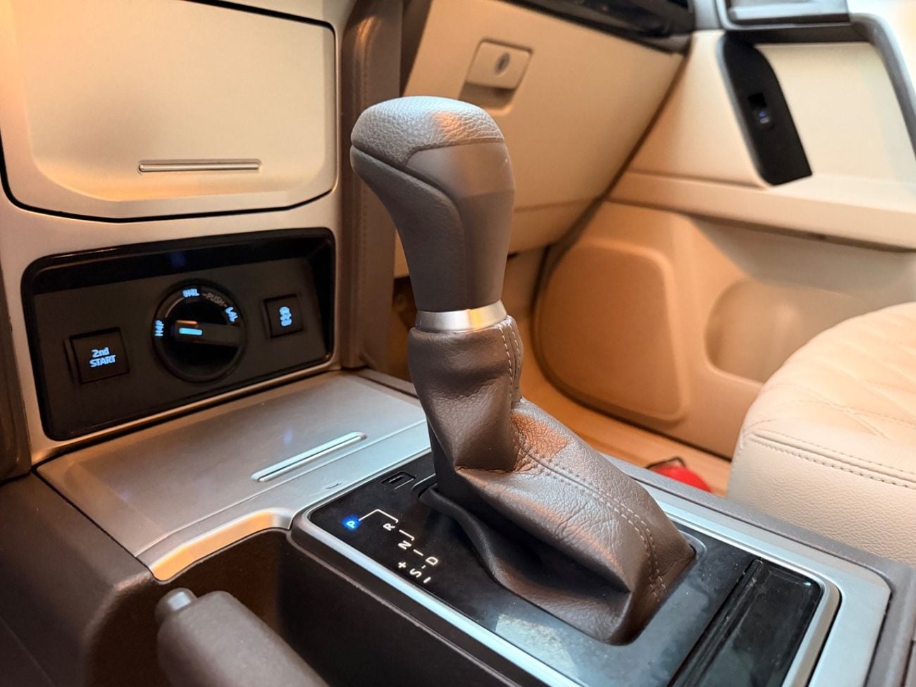 Toyota Prado TX-L