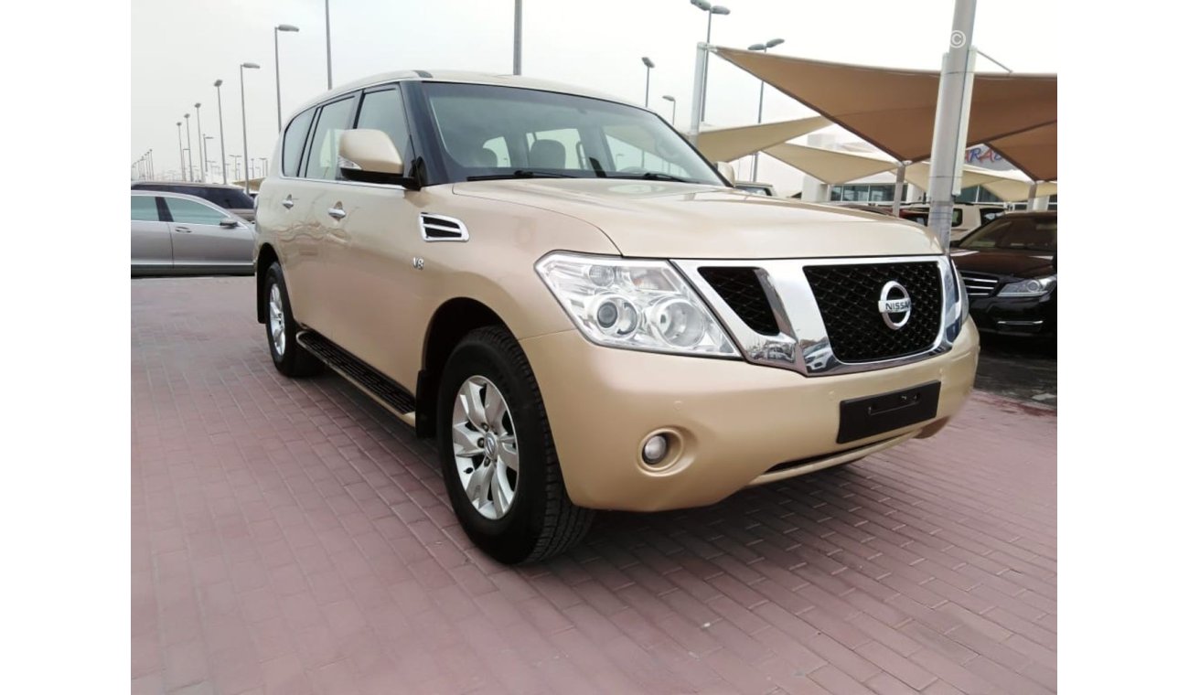 Nissan Patrol Nissan patrol 2013 400 hp full automatic accident free