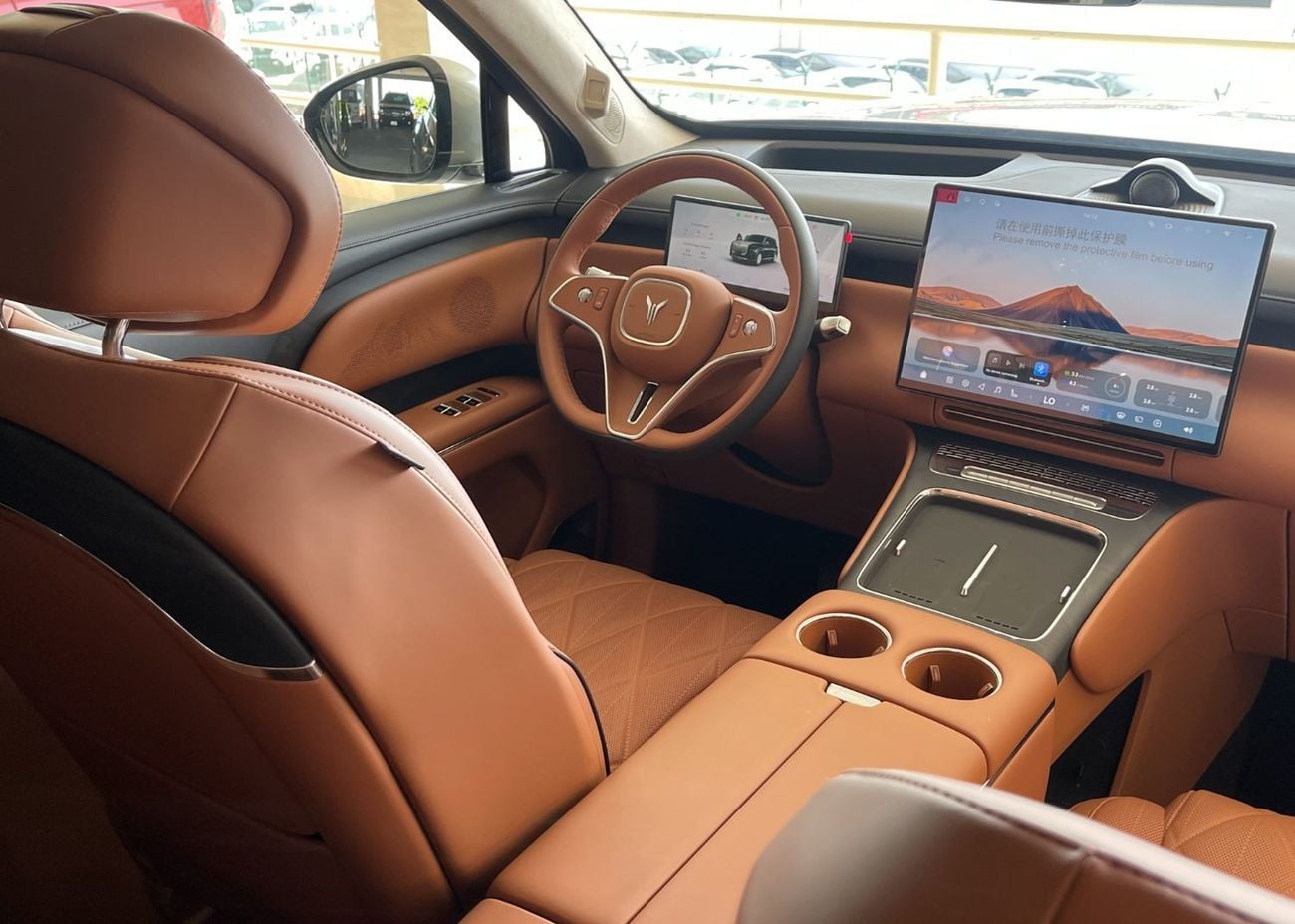 Voyah Taishan 1.5L- 4CYL HYBRID.ELECTRIC RANGE 370 AND COM.RANGE 1,400KM