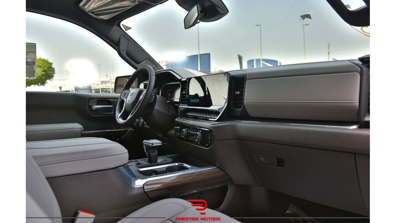 Chevrolet Silverado 1500 RegularCab Trailboss GCC 3 Years Warranty For Local Registration +5%