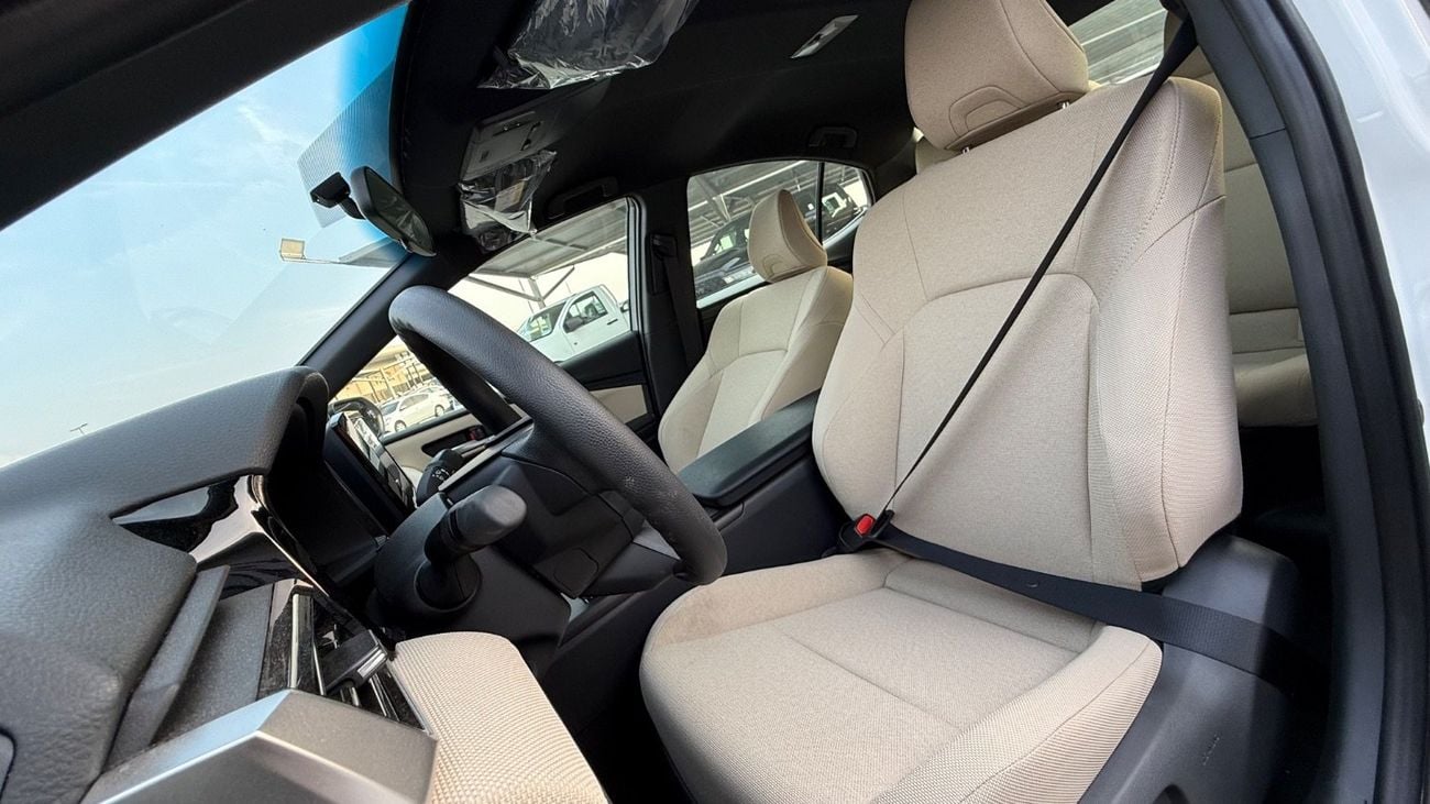 Toyota Camry GLE HEV
