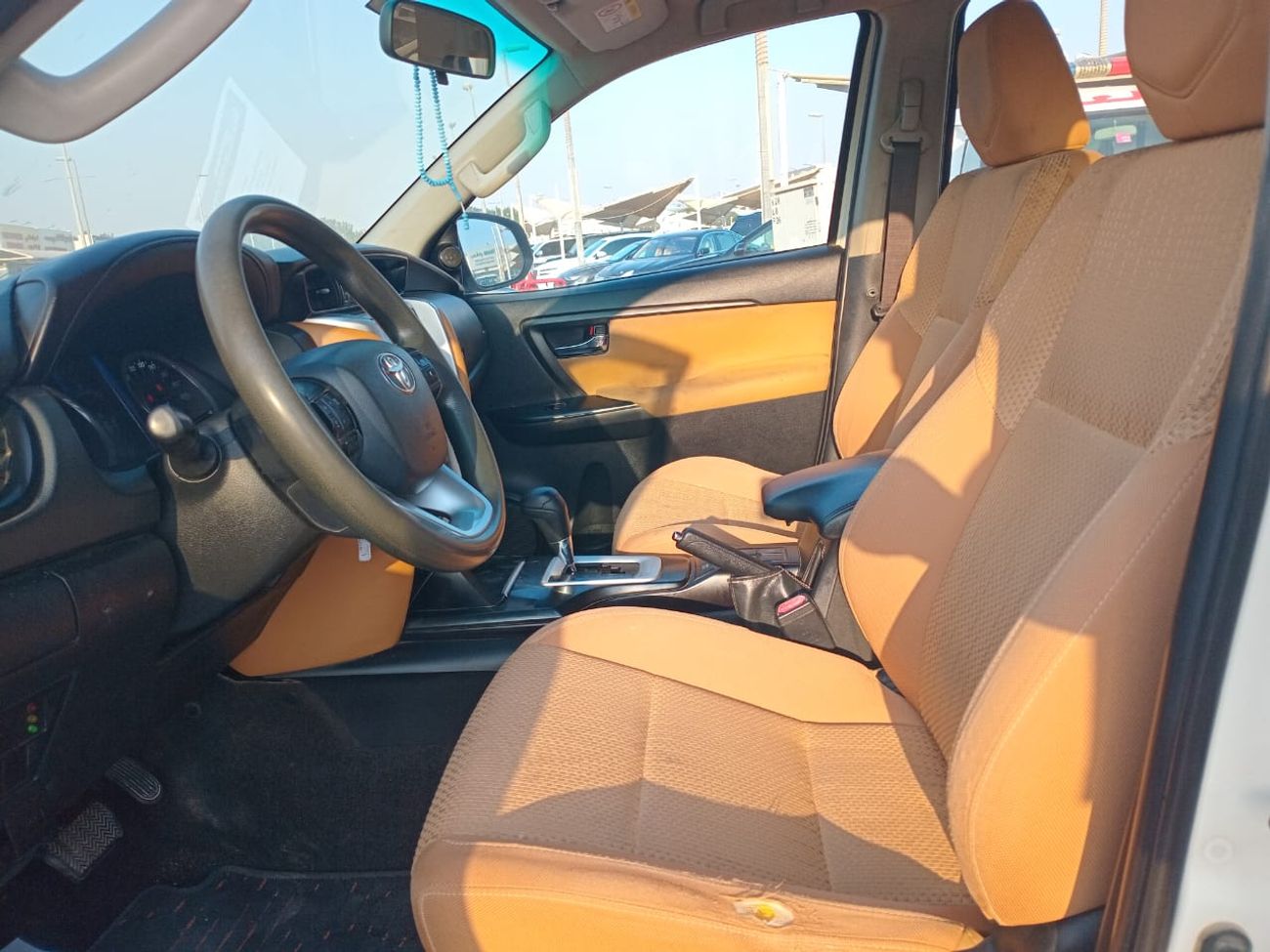 تويوتا فورتونر 2.4L 4WD DIESEL AUTOMATIC TRANSMISSION