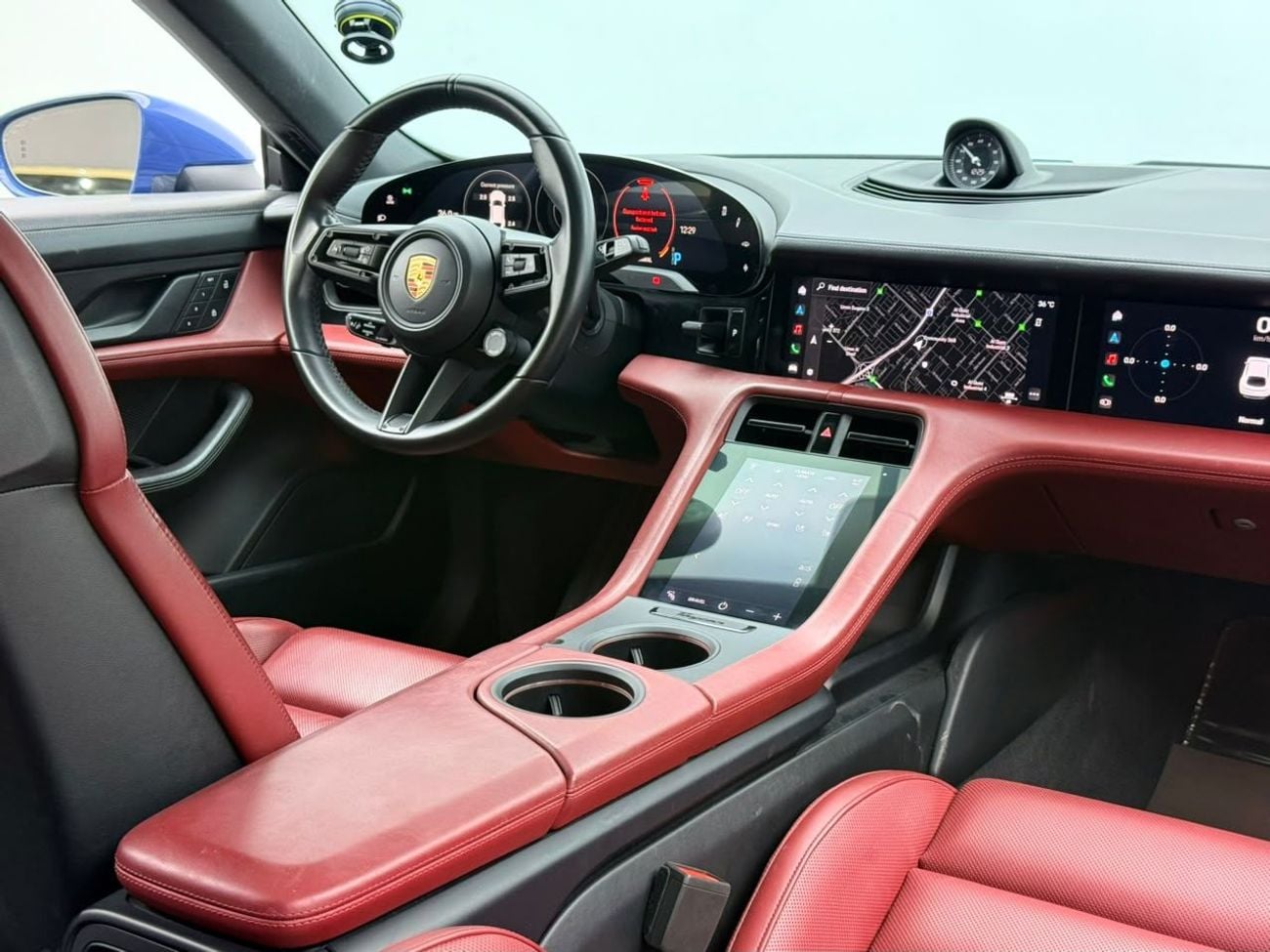 Porsche Taycan 4 CROSS TURISMO 2022 Porsche Taycan 4, Porsche Warranty+Full Service History, GCC Specs.