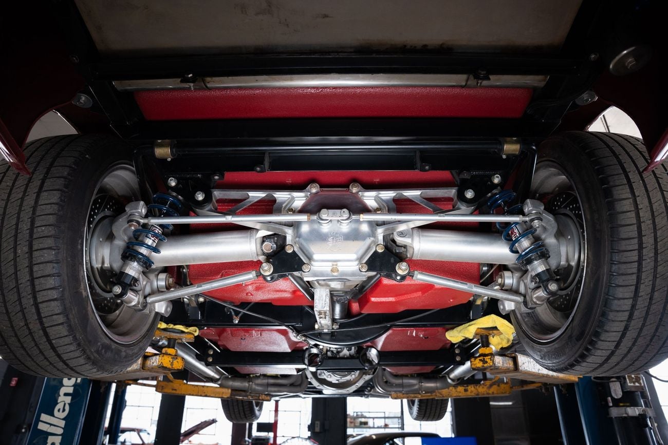 شيفروليه كورفت Stingray GM502 Hogan Intake 5 Speed Pro Touring Restomod