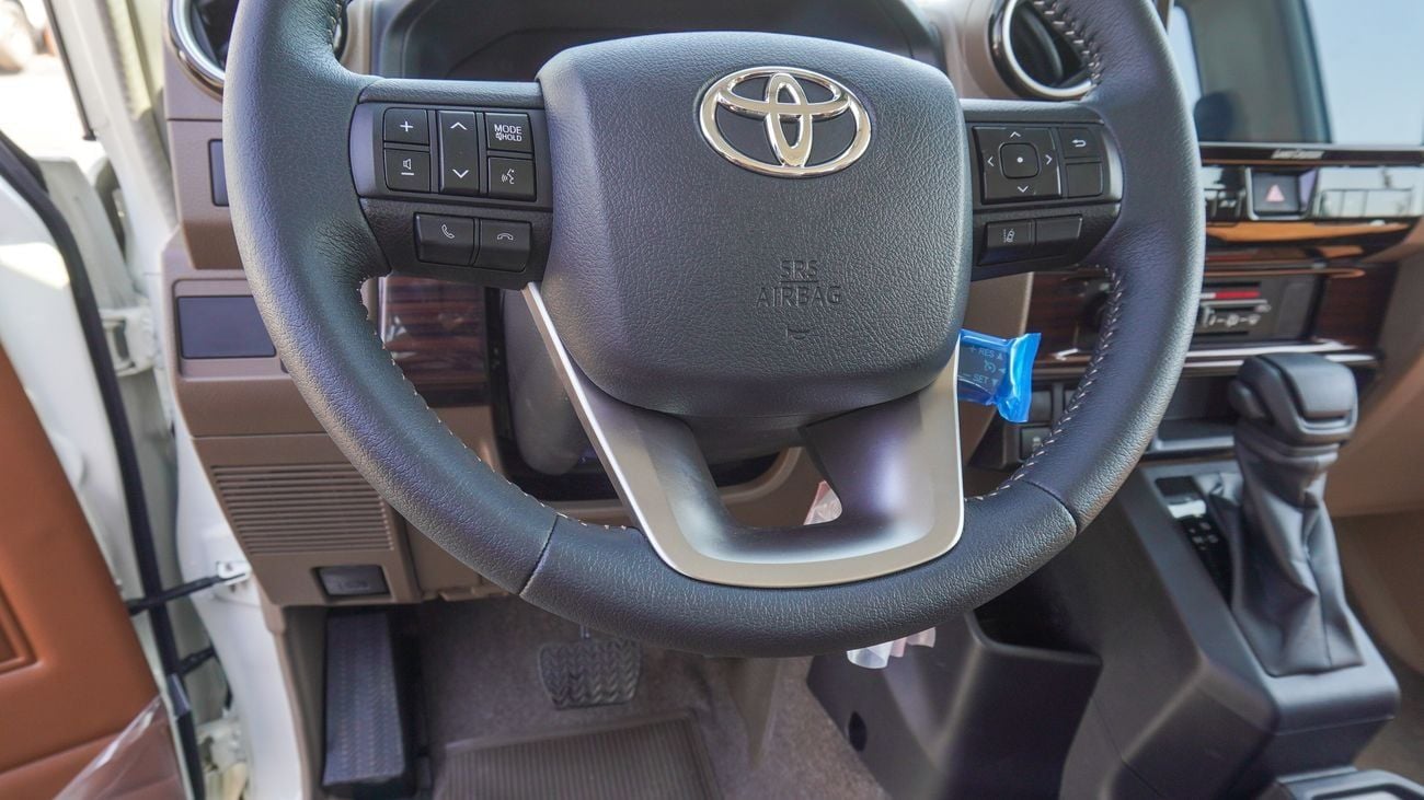 تويوتا لاند كروزر 70 HT VXR 4.0L V6 Oman Specs
