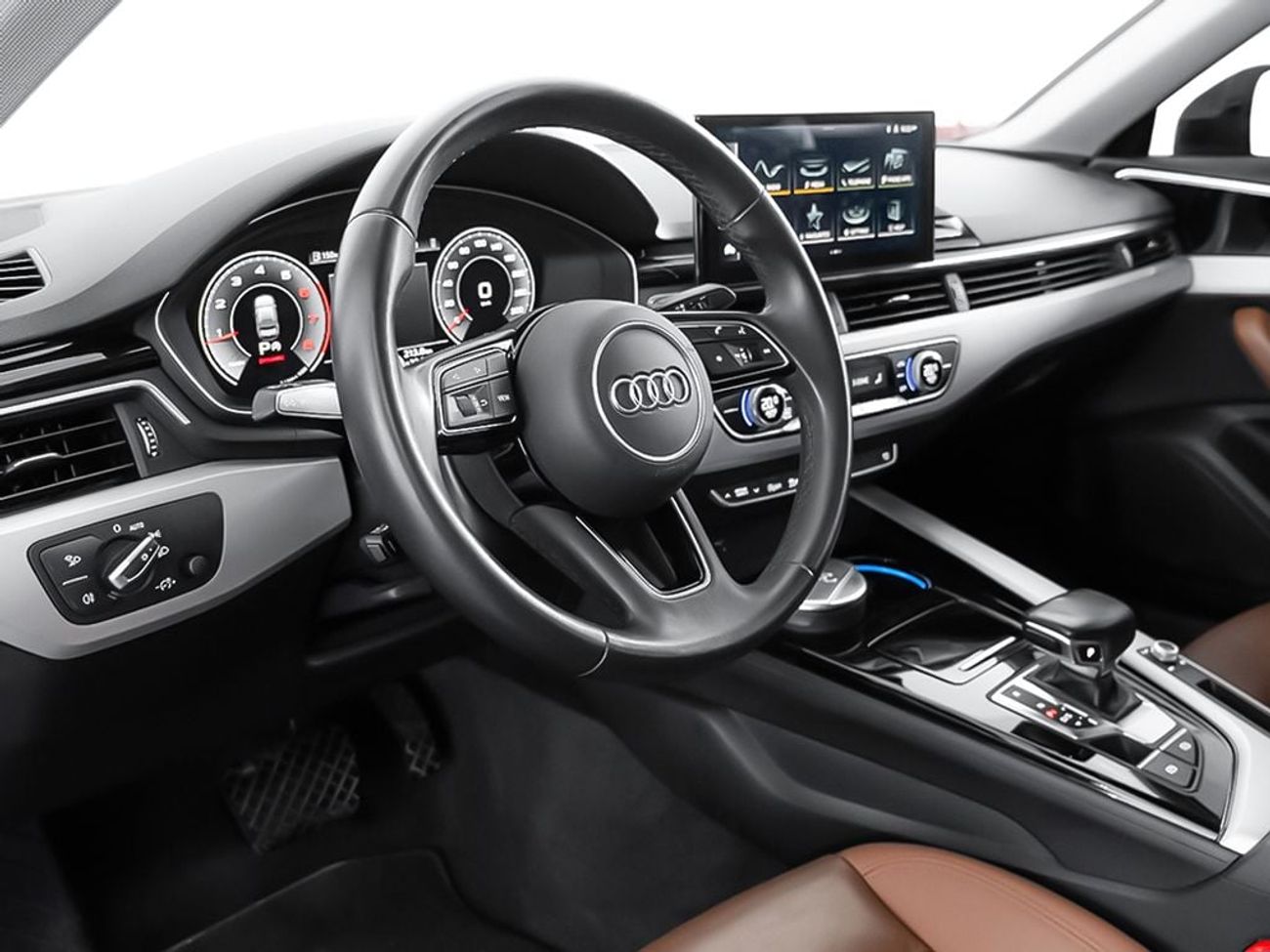 Audi A4 40TFSI S-Line 2.0L