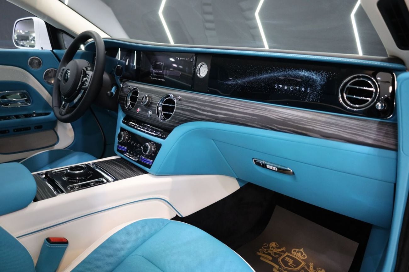 رولز رويس سبيكتر Coupe Illuminated Spirit of Ecstasy, Starlight, Bespoke Audio, Dealer Warranty + Service!!