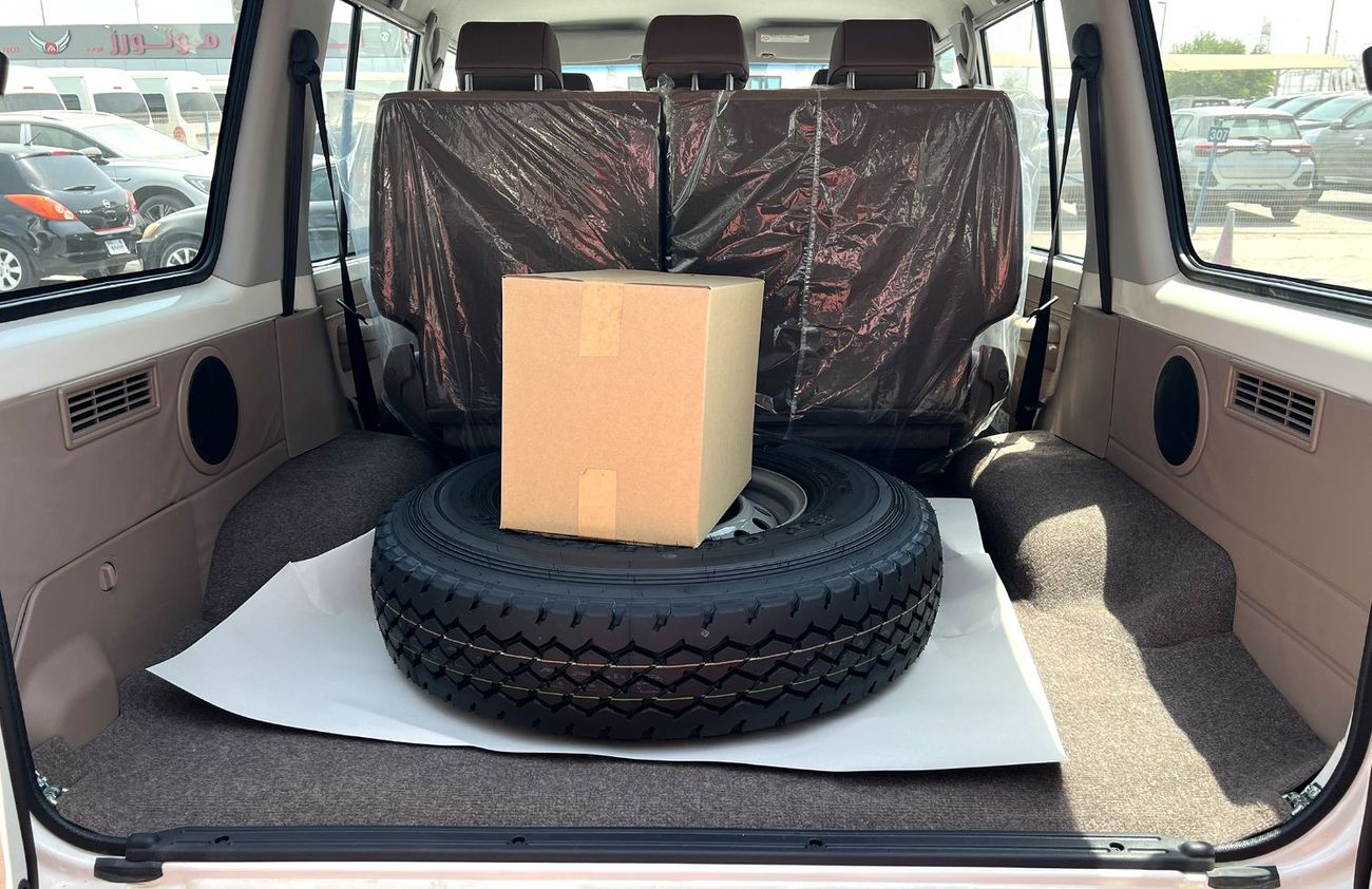 Toyota Land Cruiser LX 4WD GCC Specification