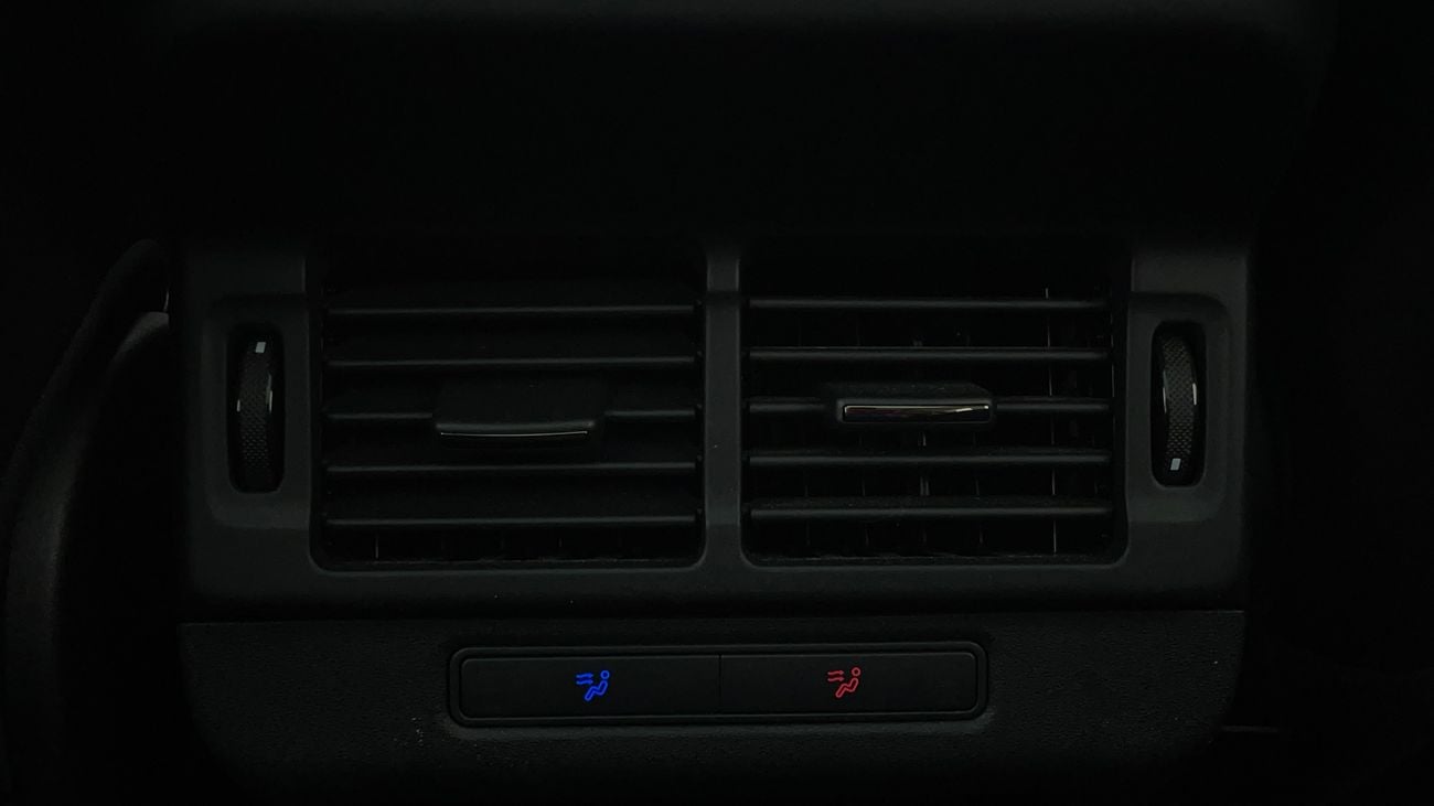 لاند روفر رانج روفر إيفوك P200 SE DYNAMIC 2 | بدون دفعة مقدمة | اختبار القيادة في المنزل