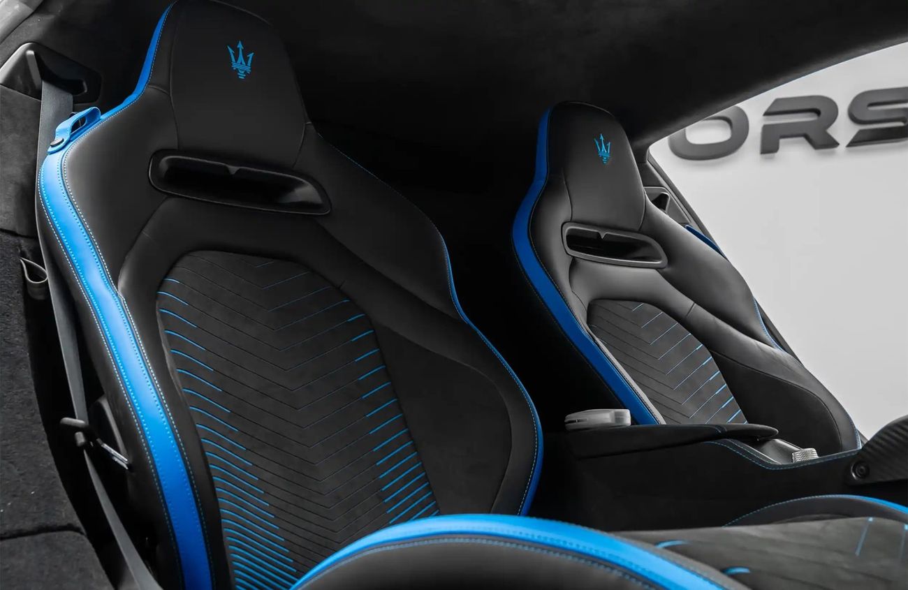 مازيراتي MC20 3.0 L Twin-Turbocharged V6 Engine