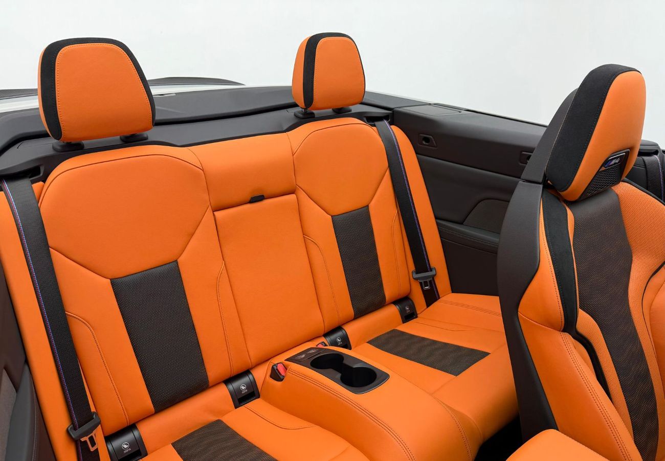 BMW M4 Competition 3.0L 2025 BMW M4 Competition Convertible, Warranty, Very Low Km, Excellent Condition, Ko