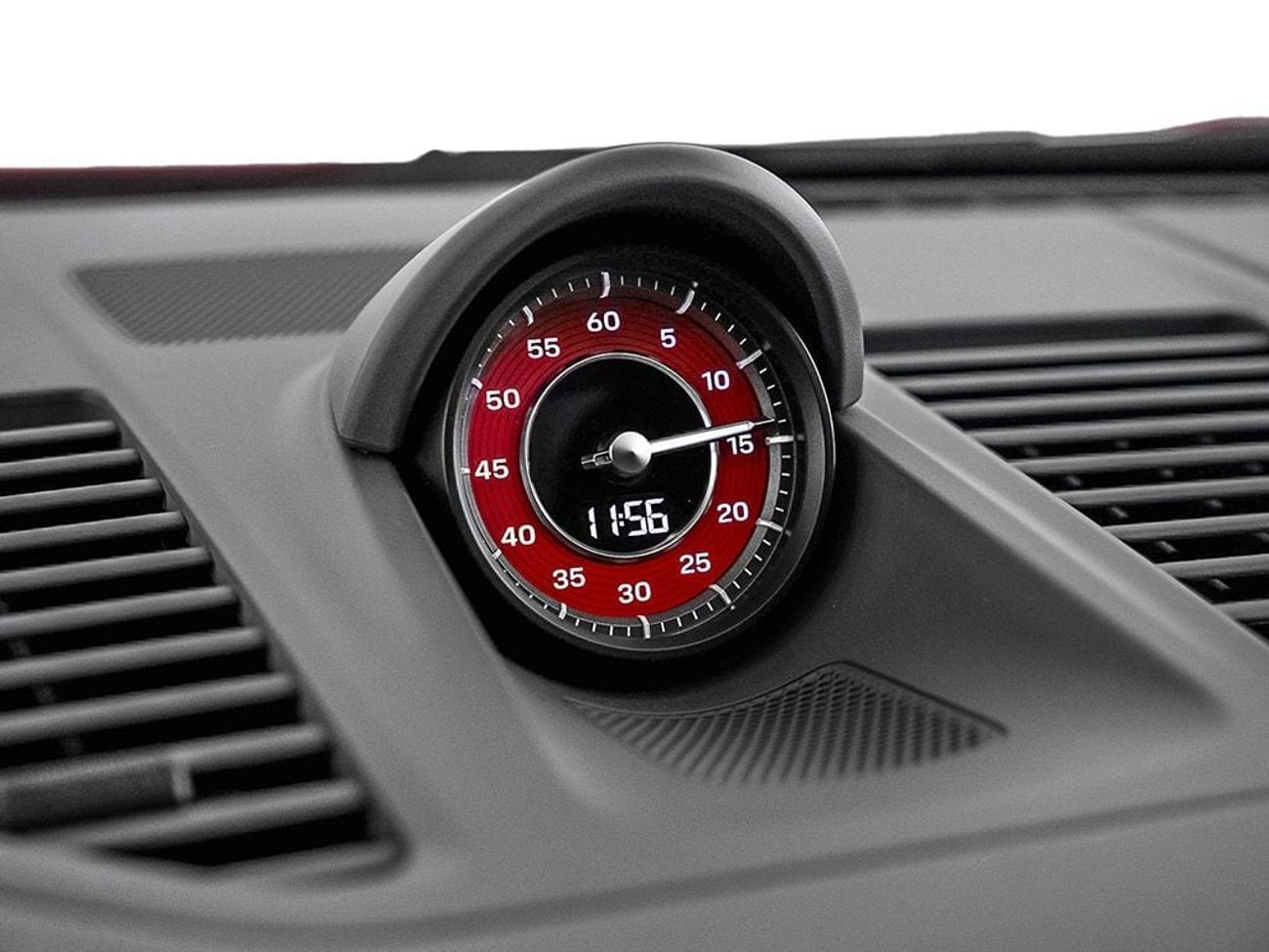 Porsche 911 Turbo S 3.8L (640 HP) Coupe