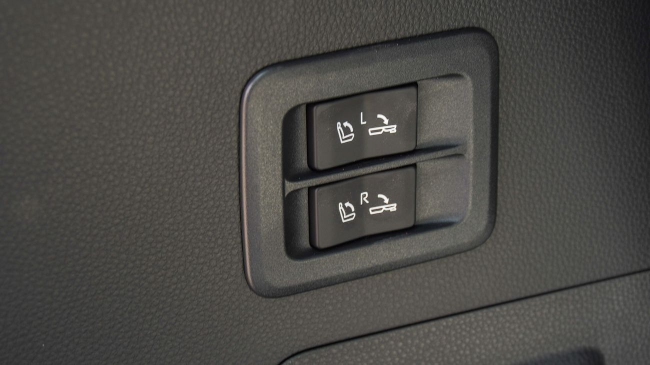 Toyota Land Cruiser VXR TWIN TURBO 3.5L V6