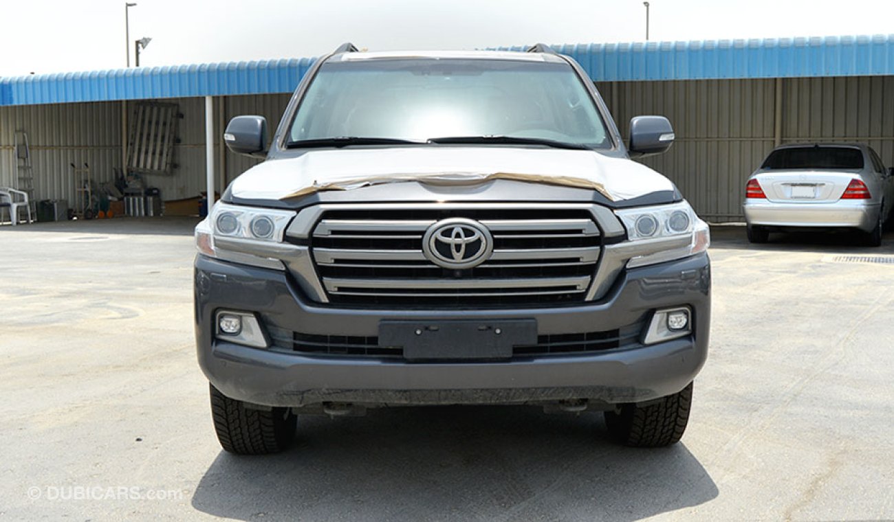 Toyota Land Cruiser TDSL A/T !!! AVAILABLE IN ANTWERP !!!