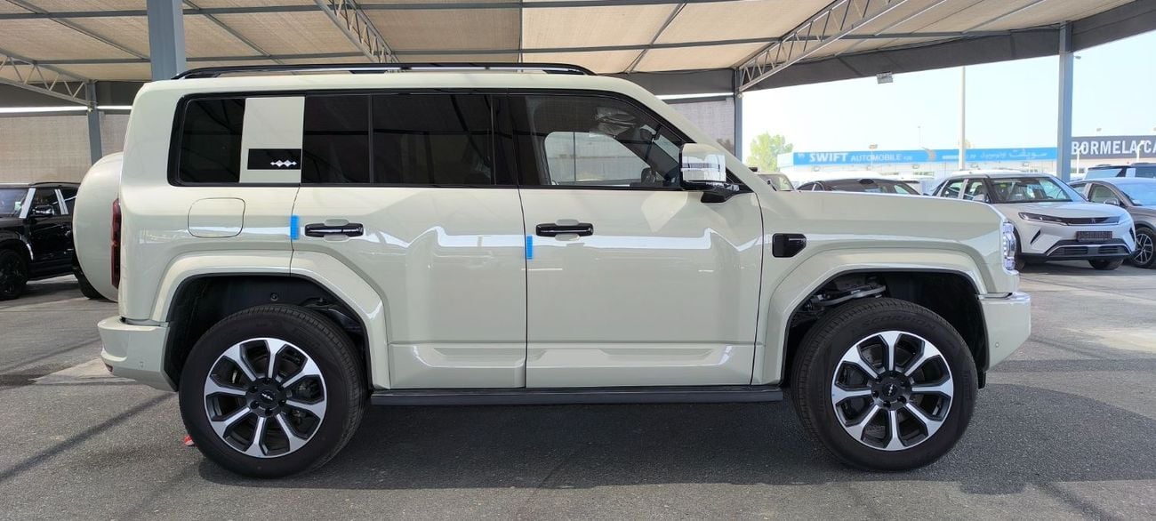 BYD Leopard 5 BYD LEOPARD 5 ULTRA