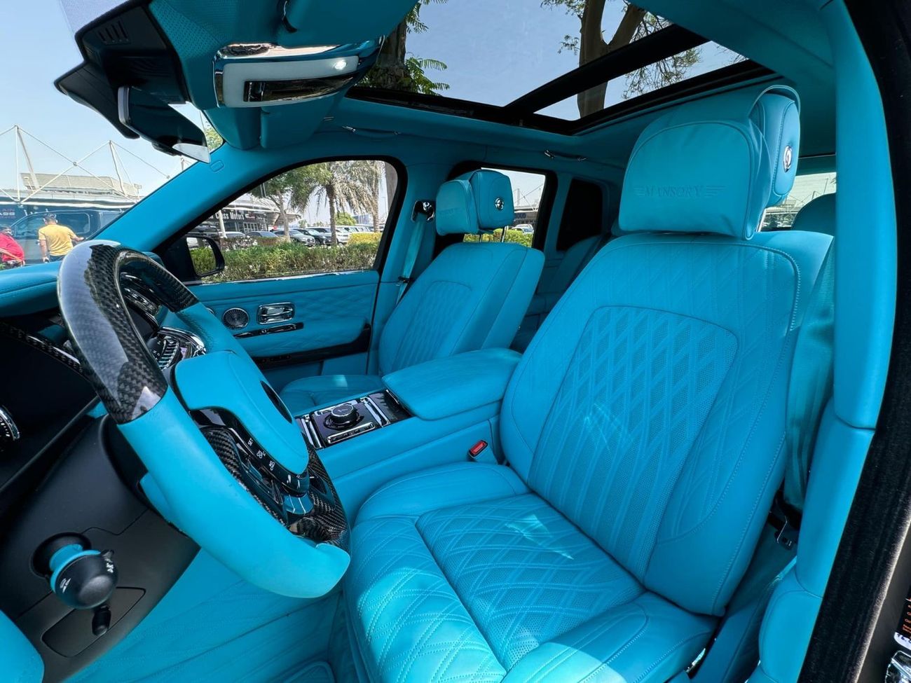 Rolls-Royce Cullinan Std MANSORY GCC SPEC NEAT AND CLEAN LESS KILOMETER