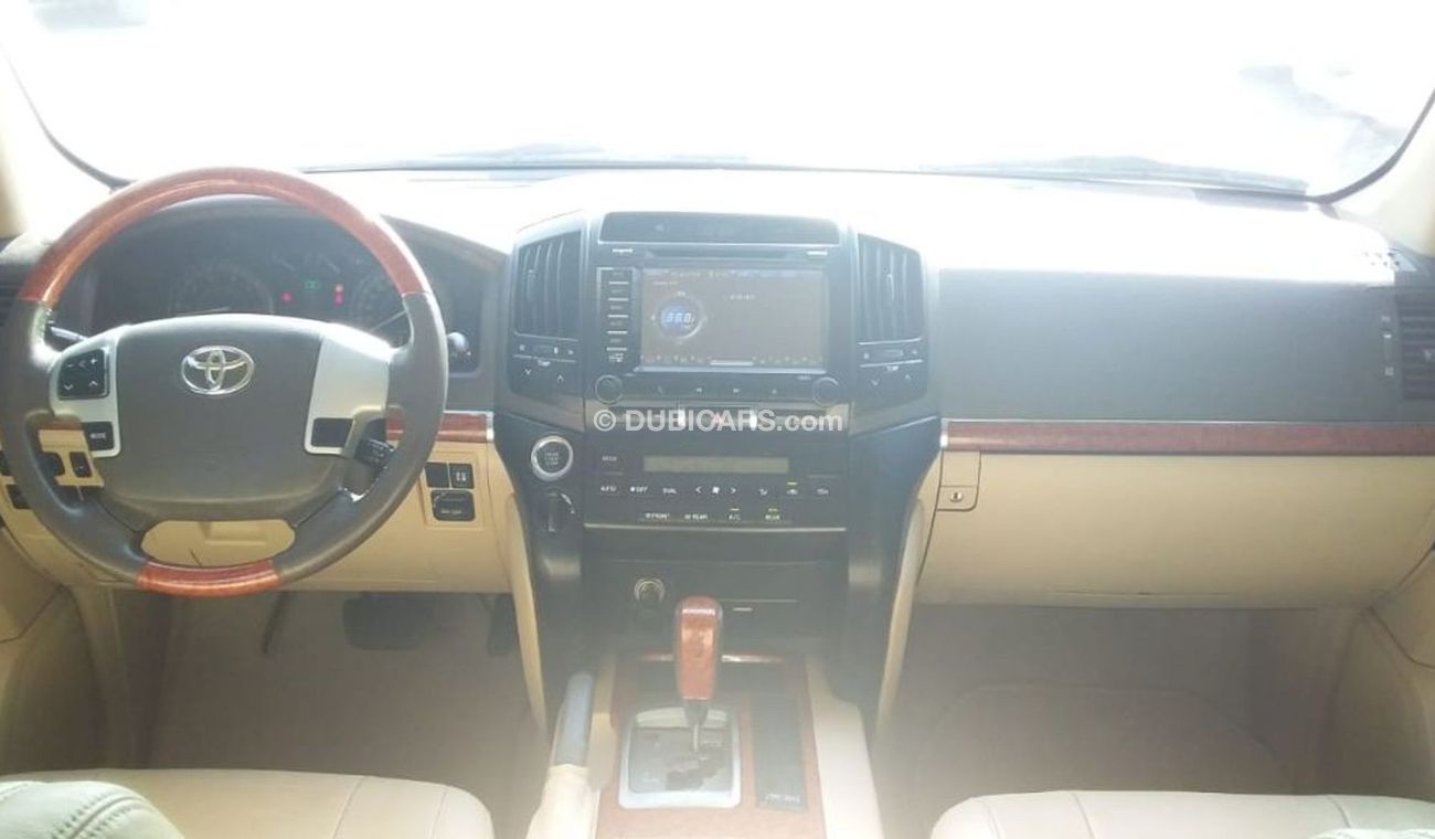 تويوتا لاند كروزر 2014 تويتر لاندكروزر جي اكس ار