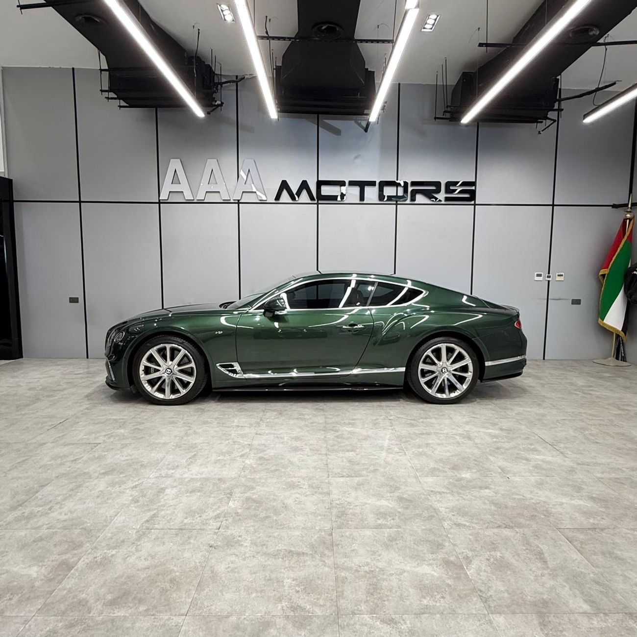 Bentley Continental GT 4.0T V8 | GCC Specs | Full Service History | Under Dealer Warranty