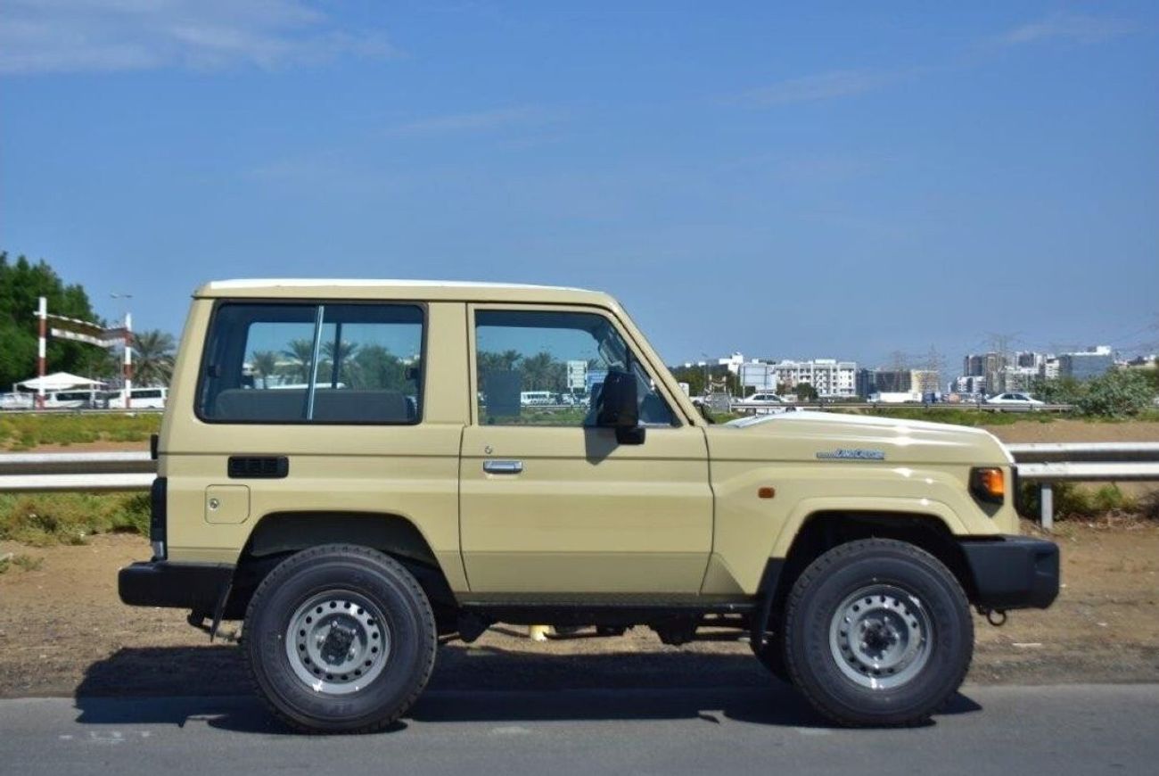 تويوتا لاند كروزر 70 71 SWB V6 4.0L PETROL 4WD MT
